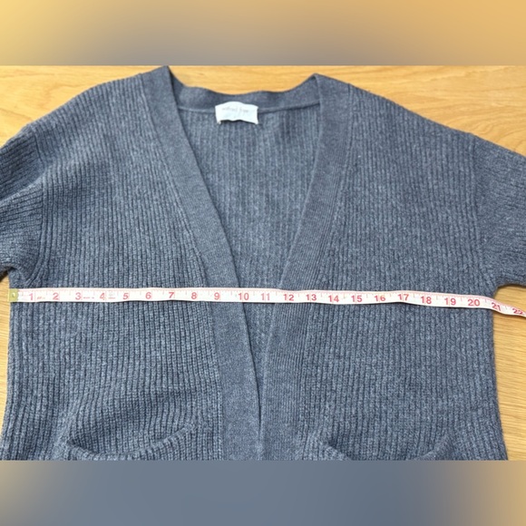 Wilfred Free by Aritzia Open Front Gray Merino Wool Cardigan Sweater Pocket Sz S - Picture 7 of 9